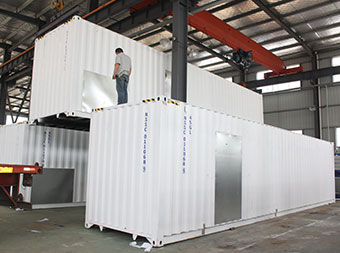 Containerized flake ice machine FIF-150WC